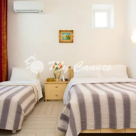 Appartement Charmant Pres De Cannes Avec Balcon