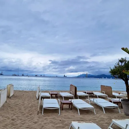 Appartement Charmant Pres De Cannes Avec Balcon Apartment Cannes