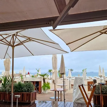Appartement Charmant Pres De Cannes Avec Balcon 아파트 *