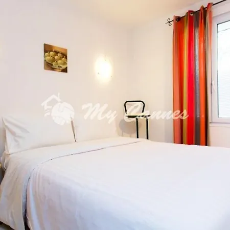 Appartement Charmant Pres De Cannes Avec Balcon * Cannes